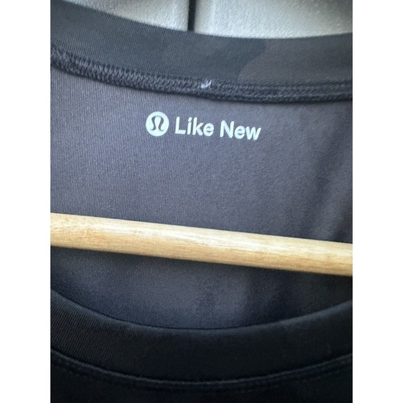 Lululemon Repetition Short Sleeve Shirt Sz Medium Savasana Camo Black READ - Picture 12 of 15